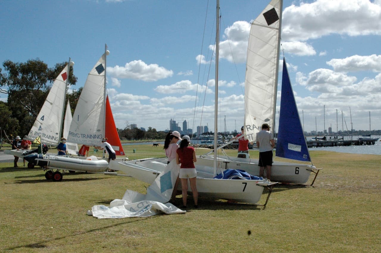 A learn-to-sail instructor and class at Nedlands Yacht Club