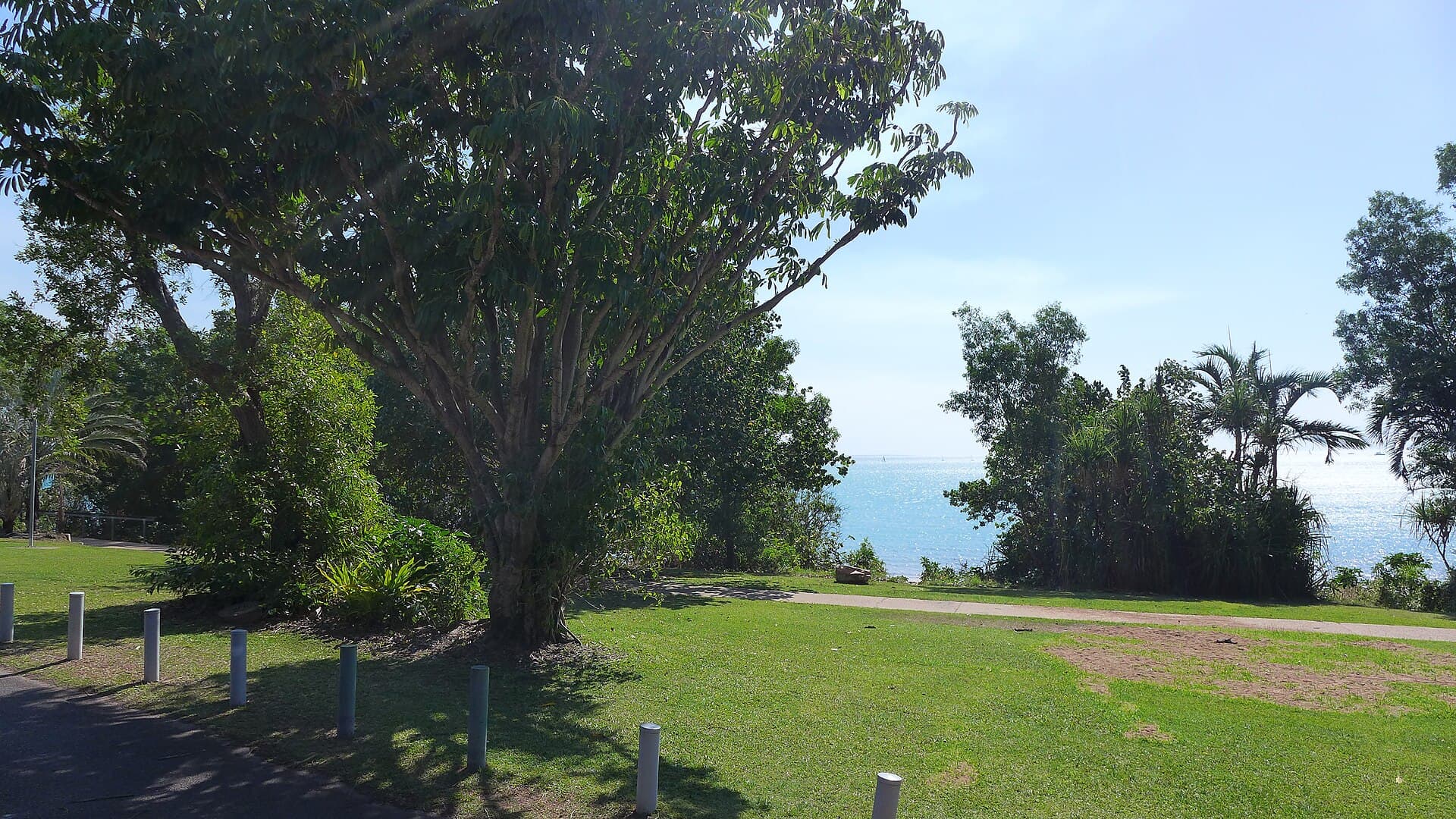 View out over the waters of Fannie Bay, Darwin