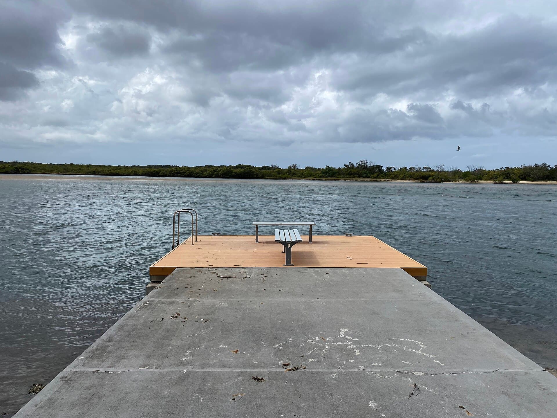A jetty and pontoon on the Maroochy River at Maroochydore