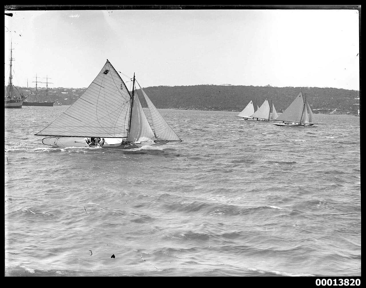 Sailing and Yacht Racing in Sydney and Sydney Harbour